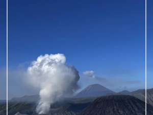 决战平安京阿苏山火山口拍照攻略：探索最佳拍照位置，轻松完成火山口拍摄任务全解析